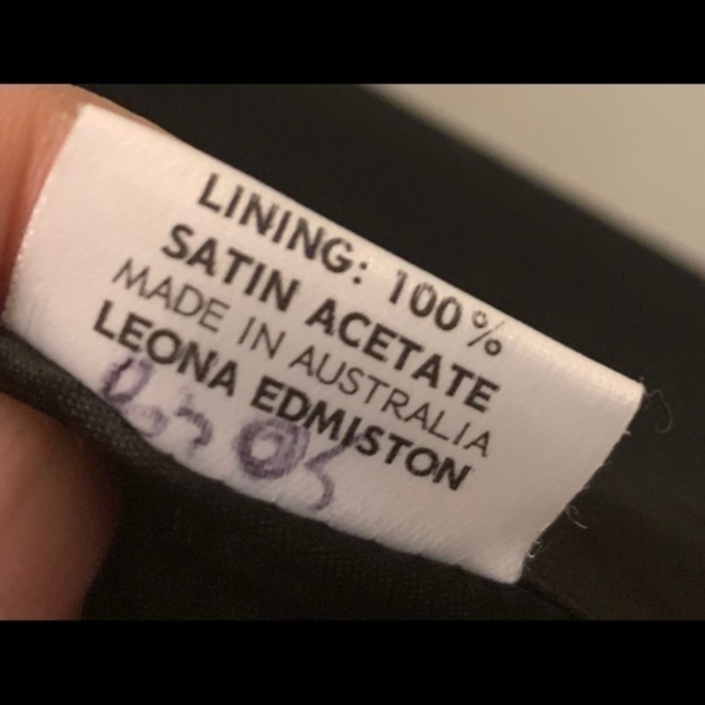 Leona Edmiston women’s black wool coat - Picture 6 of 6